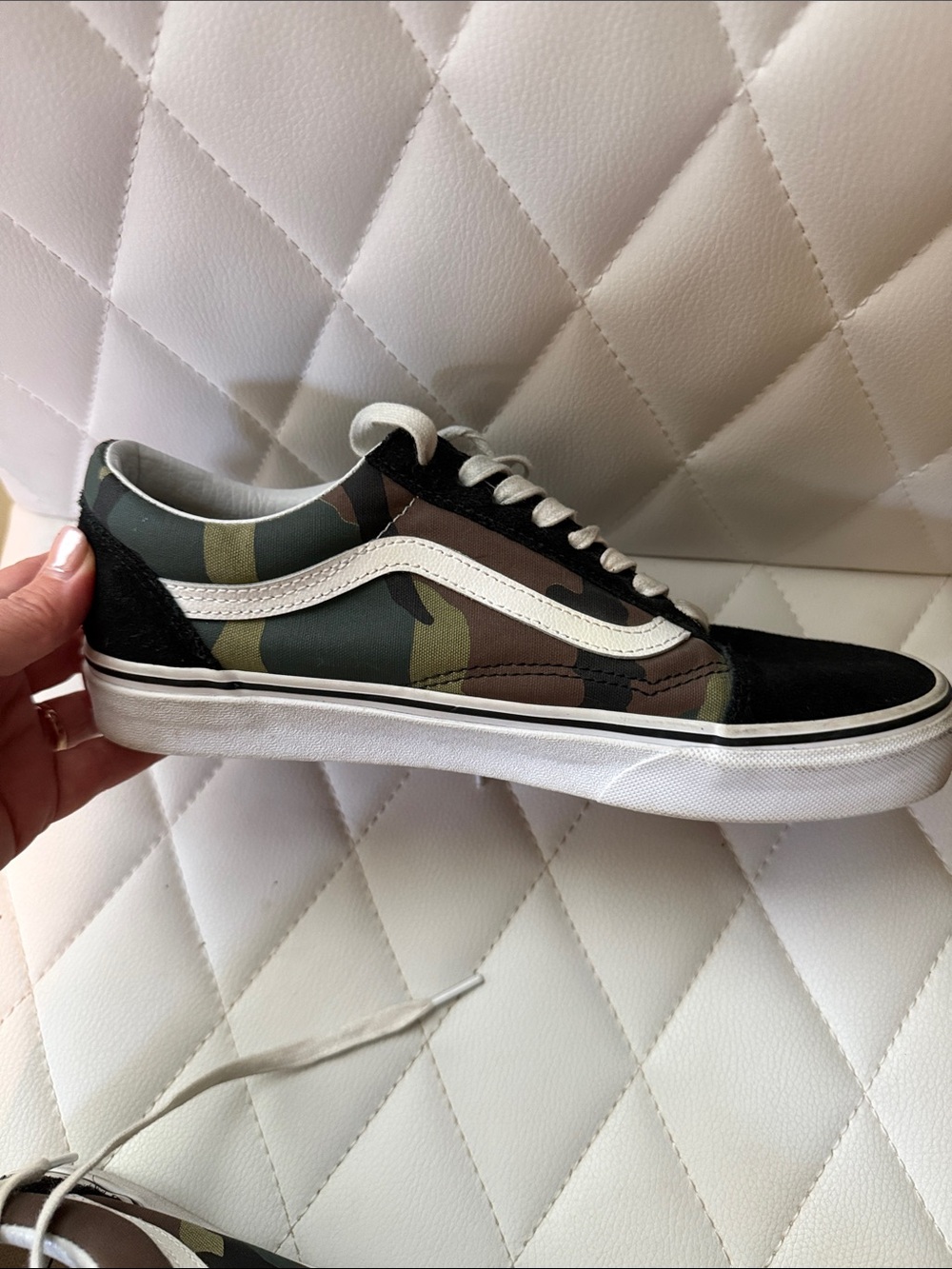 Vans Camo Low-Top Sneakers in Black, Green, Brown - Picture 2 of 3